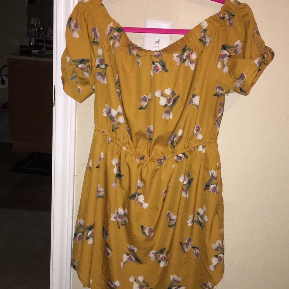 SUPER CUTE FLORAL DRESS